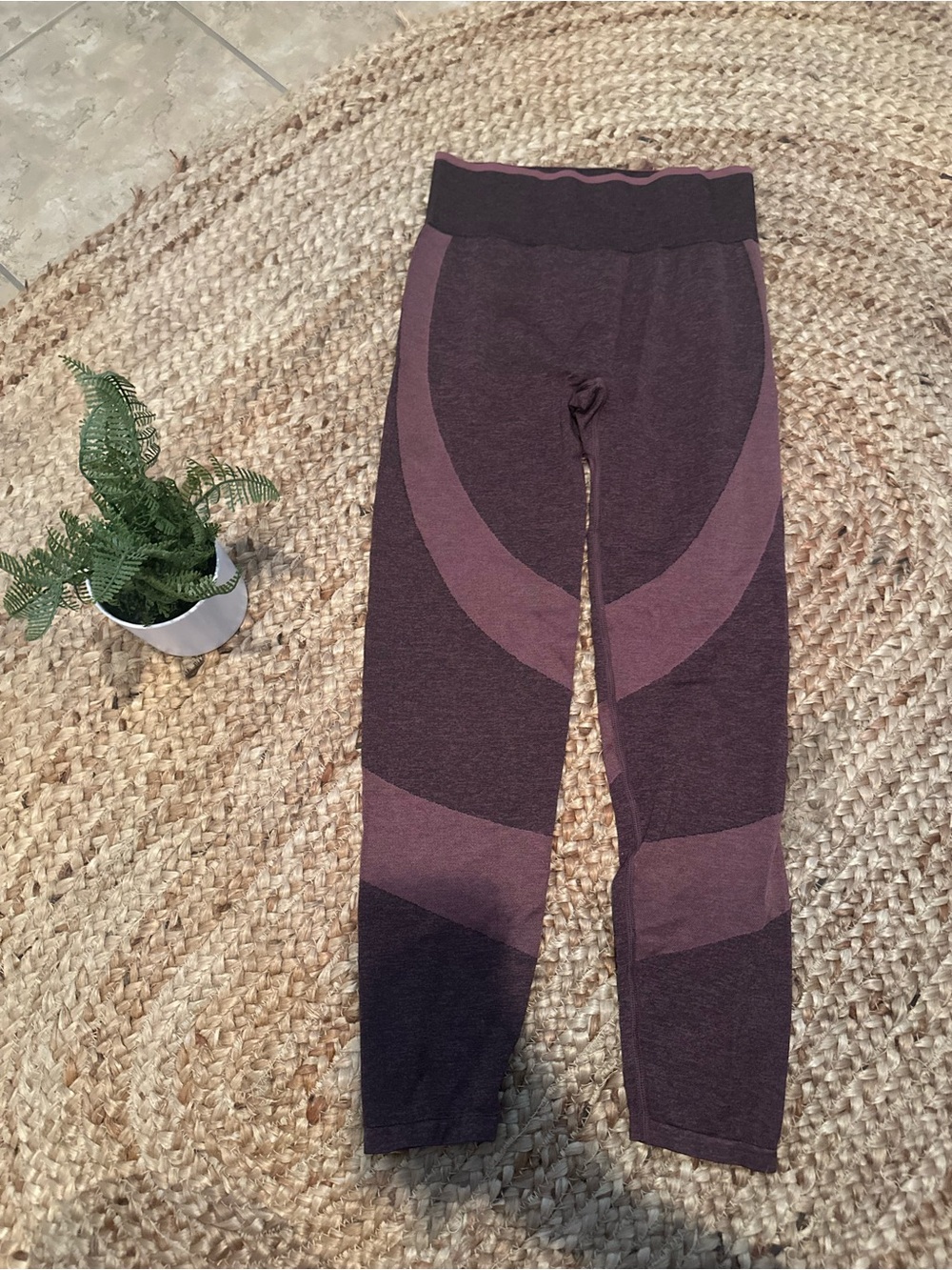 VS PINK SEAMLESS LEGGINGS